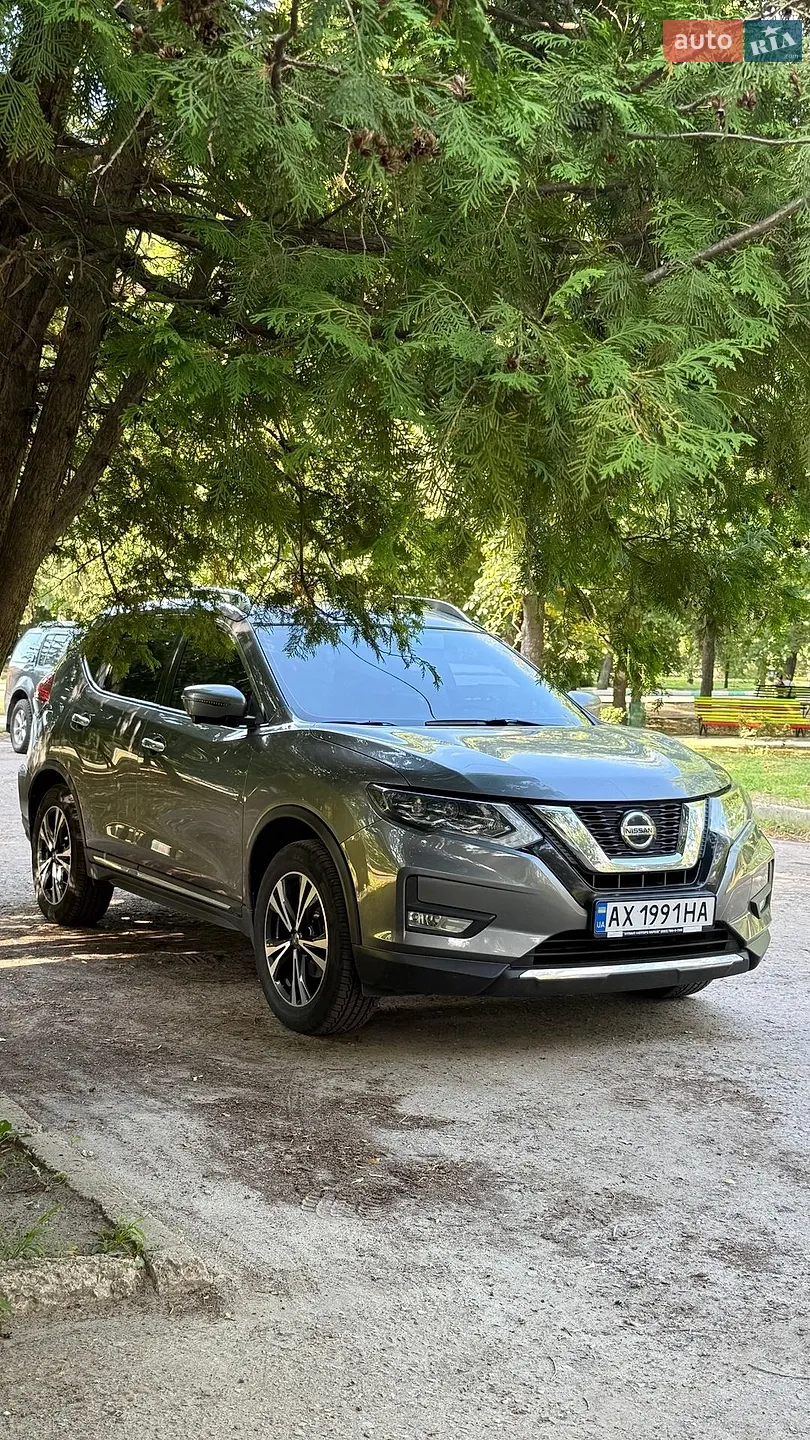 2017 Nissan Rogue - фото 1