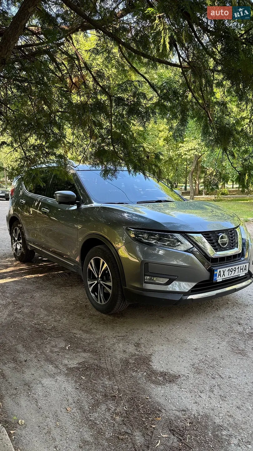 2017 Nissan Rogue - мініатюра 2