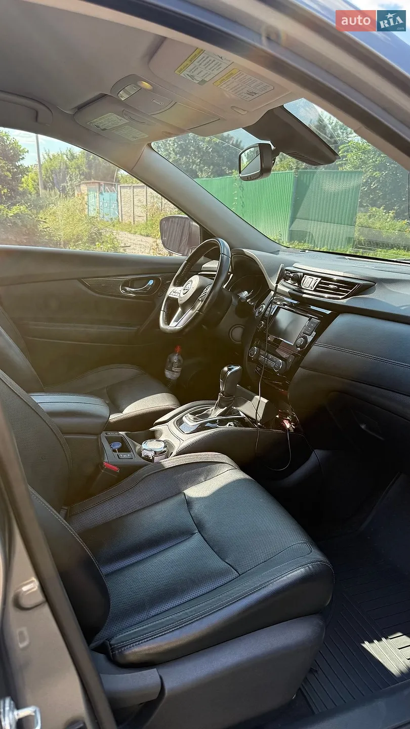 2017 Nissan Rogue - мініатюра 12