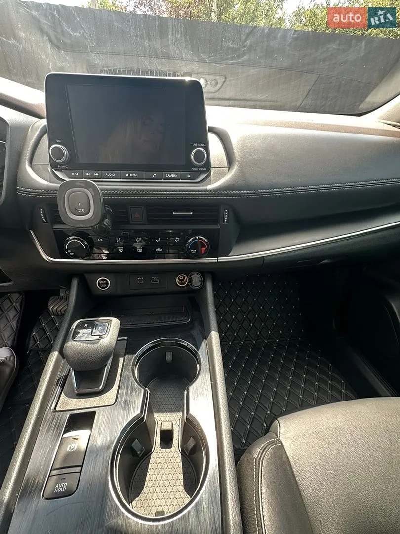 2020 Nissan Rogue - мініатюра 11