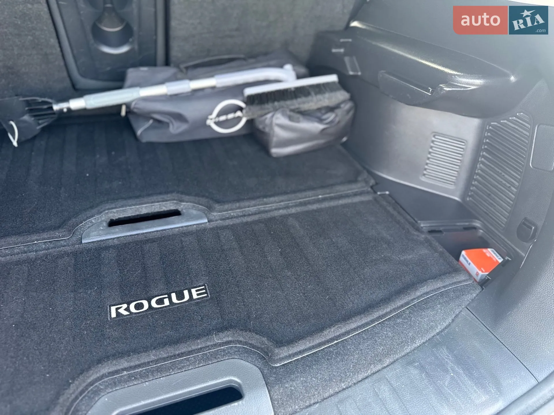 2017 Nissan Rogue - мініатюра 15