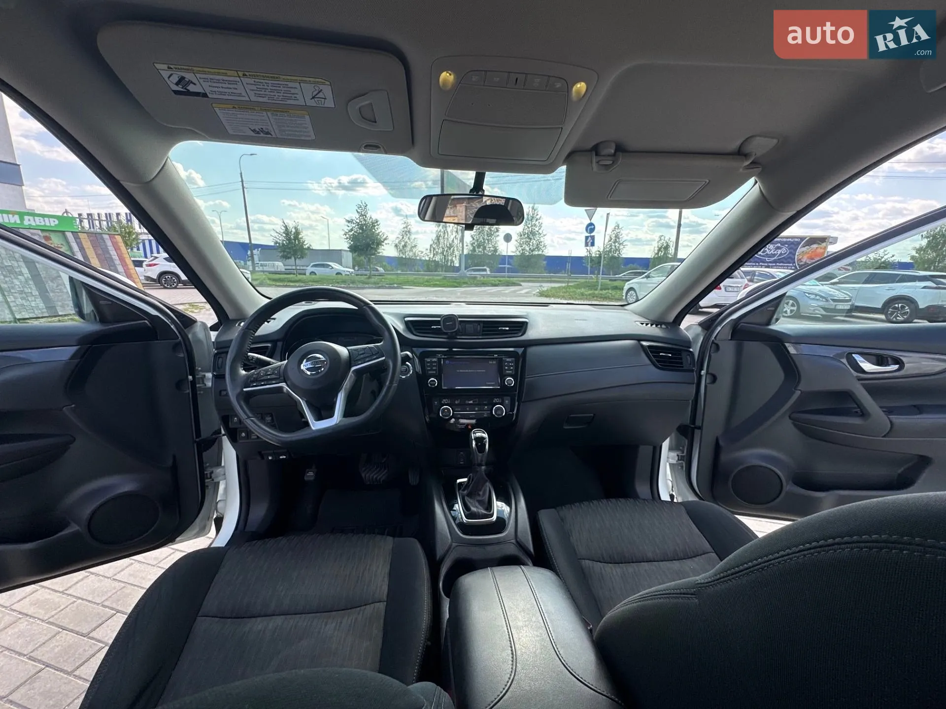2017 Nissan Rogue - мініатюра 22