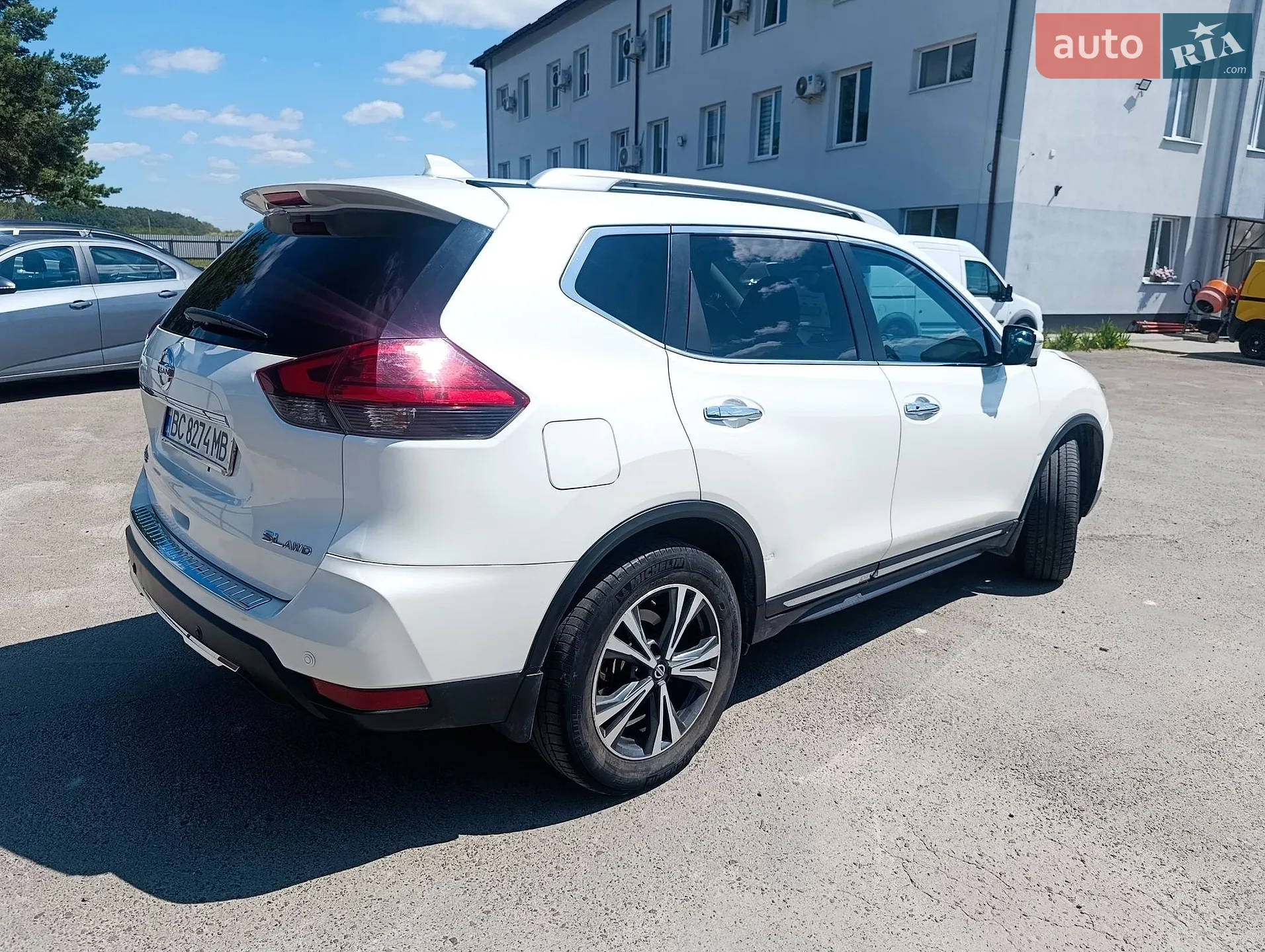 2017 Nissan Rogue - мініатюра 3