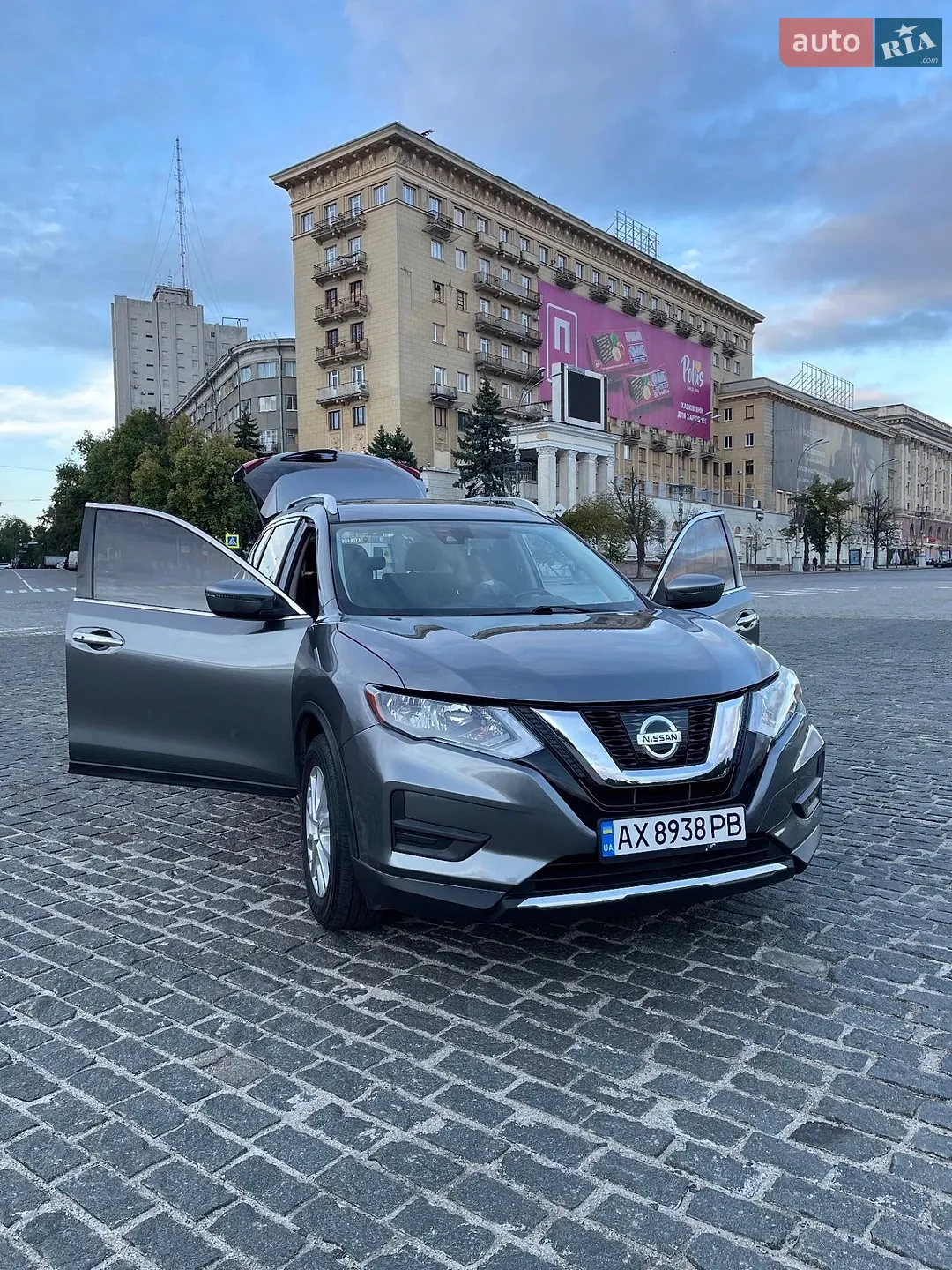 2018 Nissan Rogue - мініатюра 8