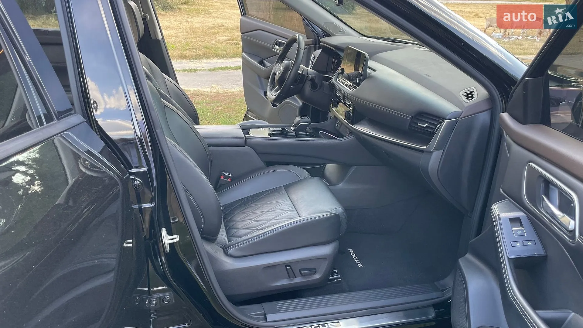 2021 Nissan Rogue - мініатюра 13
