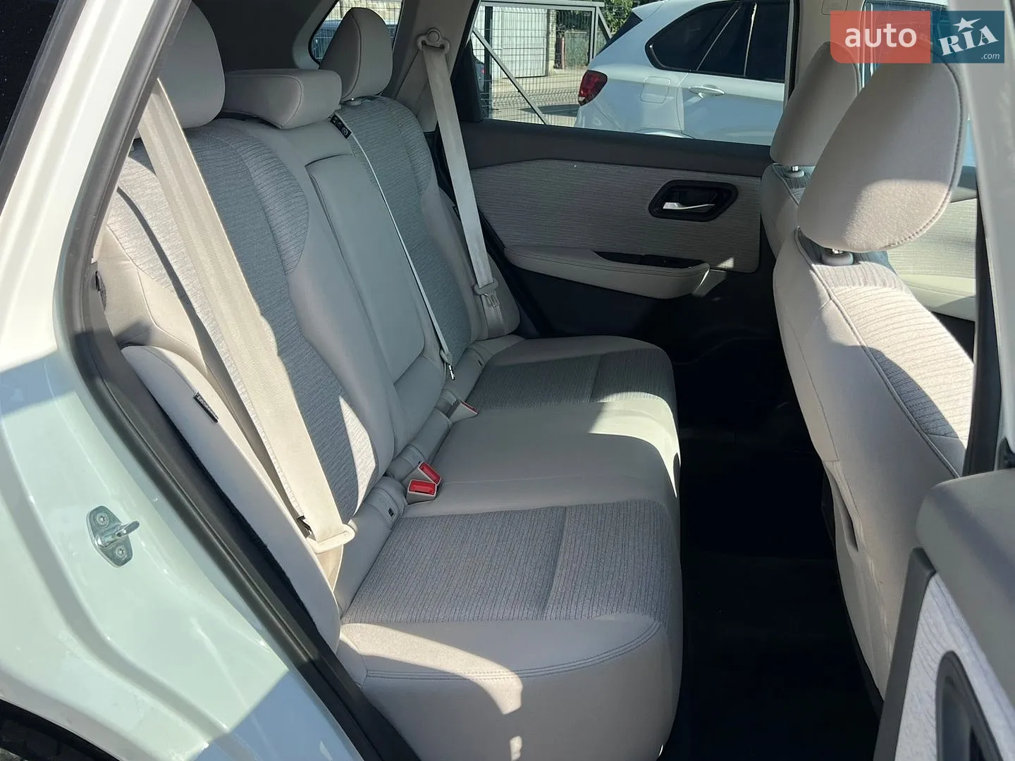 2021 Nissan Rogue - мініатюра 24