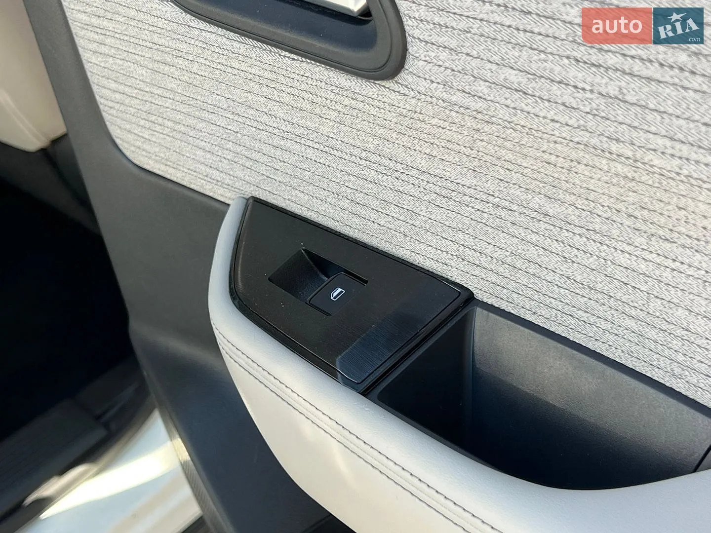 2021 Nissan Rogue - мініатюра 26