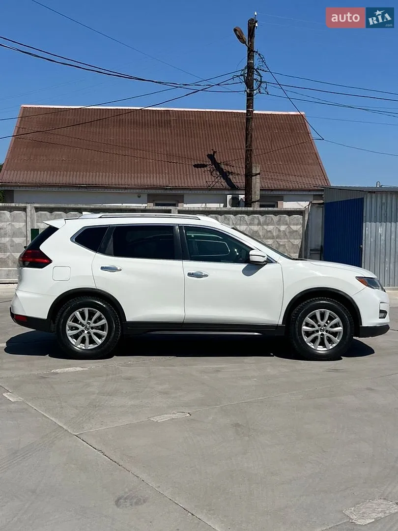 2017 Nissan Rogue - мініатюра 12