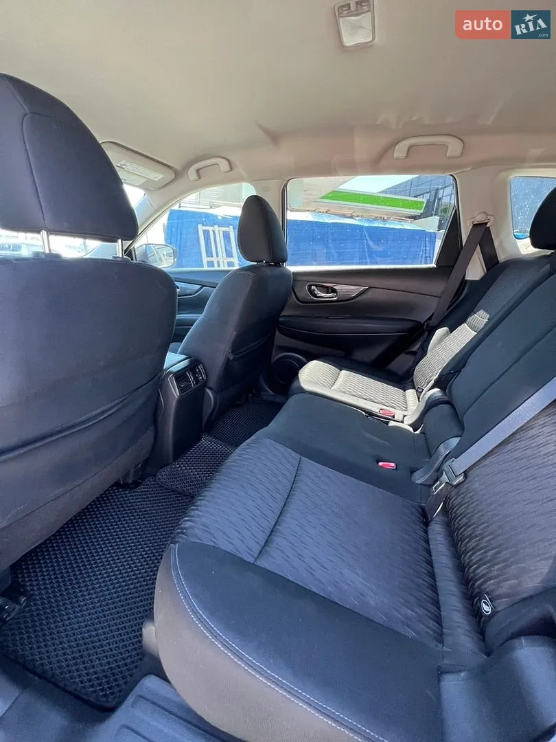 2017 Nissan Rogue - мініатюра 28