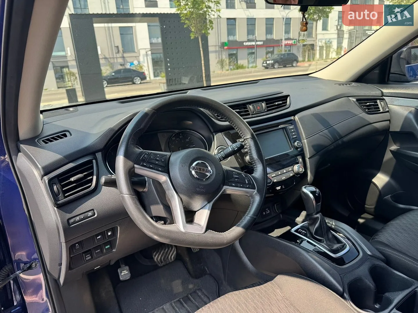 2018 Nissan Rogue - мініатюра 15