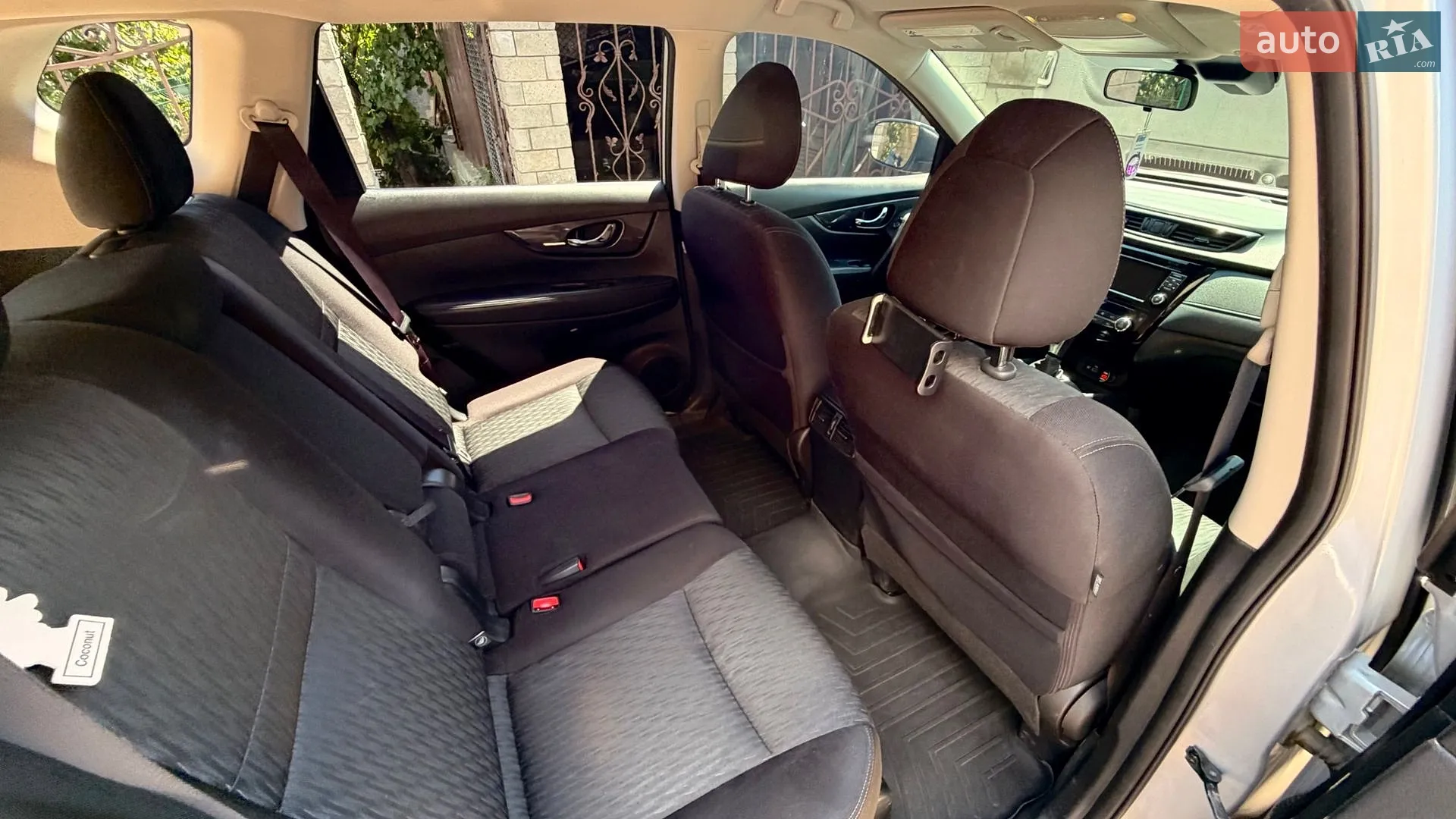 2019 Nissan Rogue - мініатюра 16