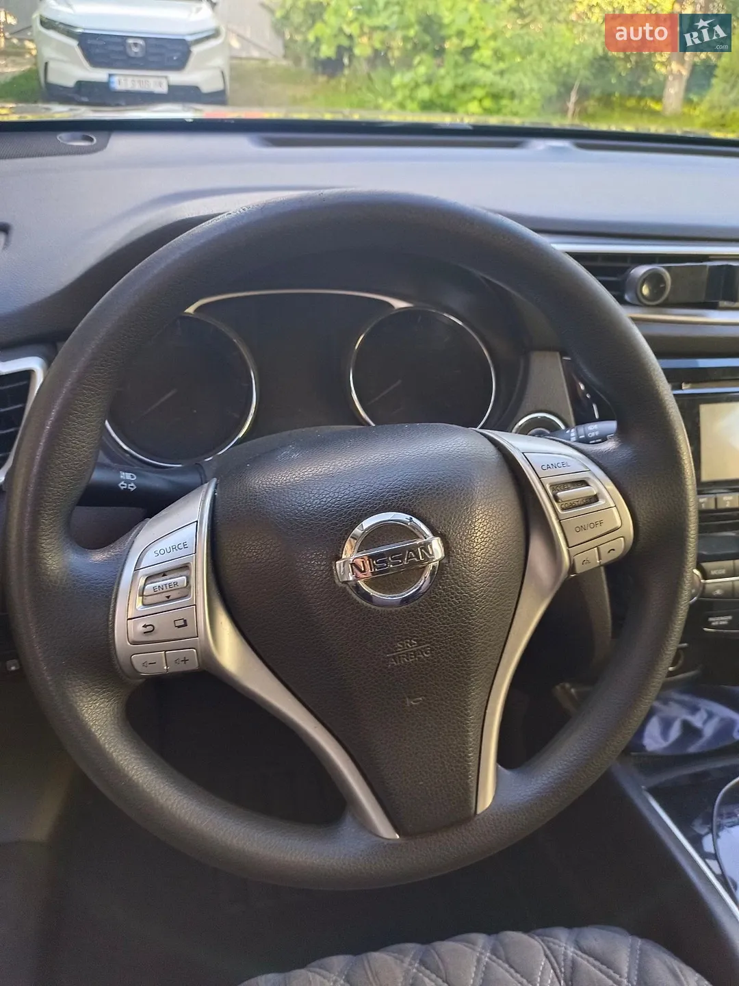 2015 Nissan Rogue - мініатюра 8