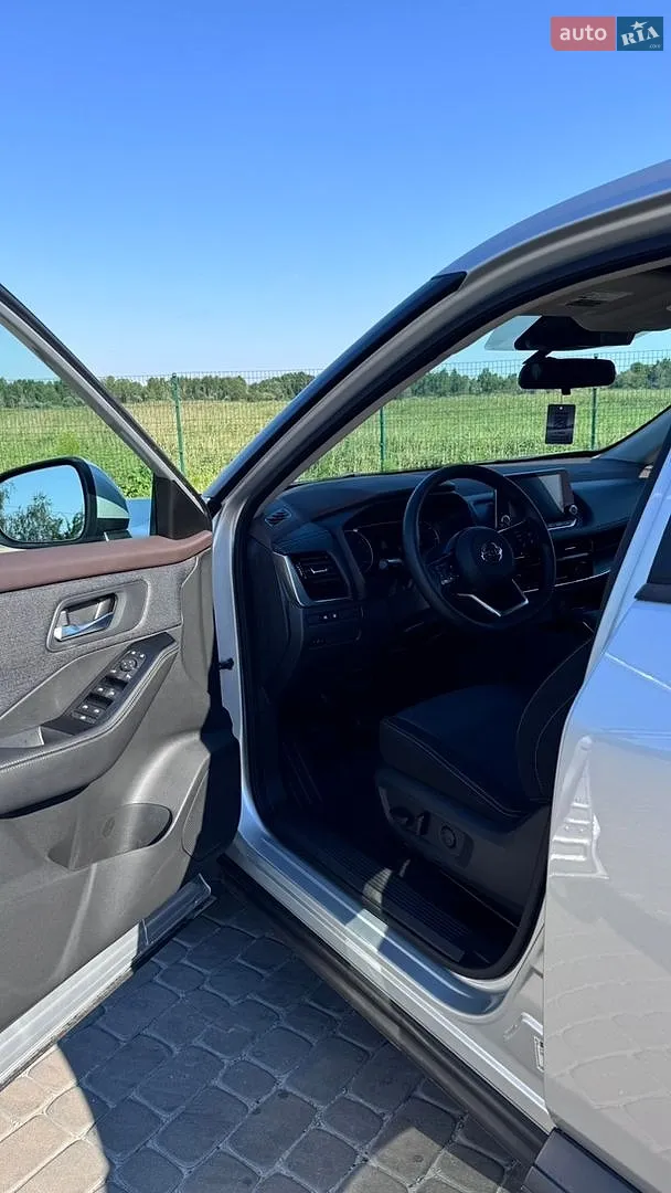 2022 Nissan Rogue - мініатюра 13