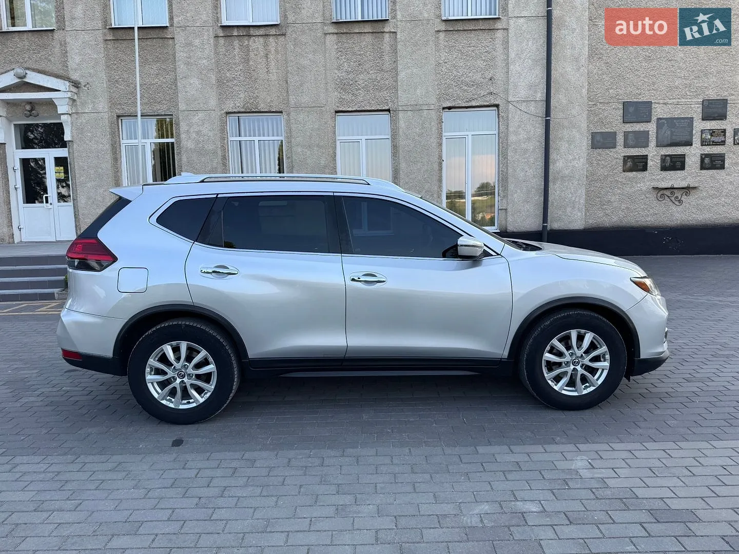 2016 Nissan Rogue - мініатюра 9