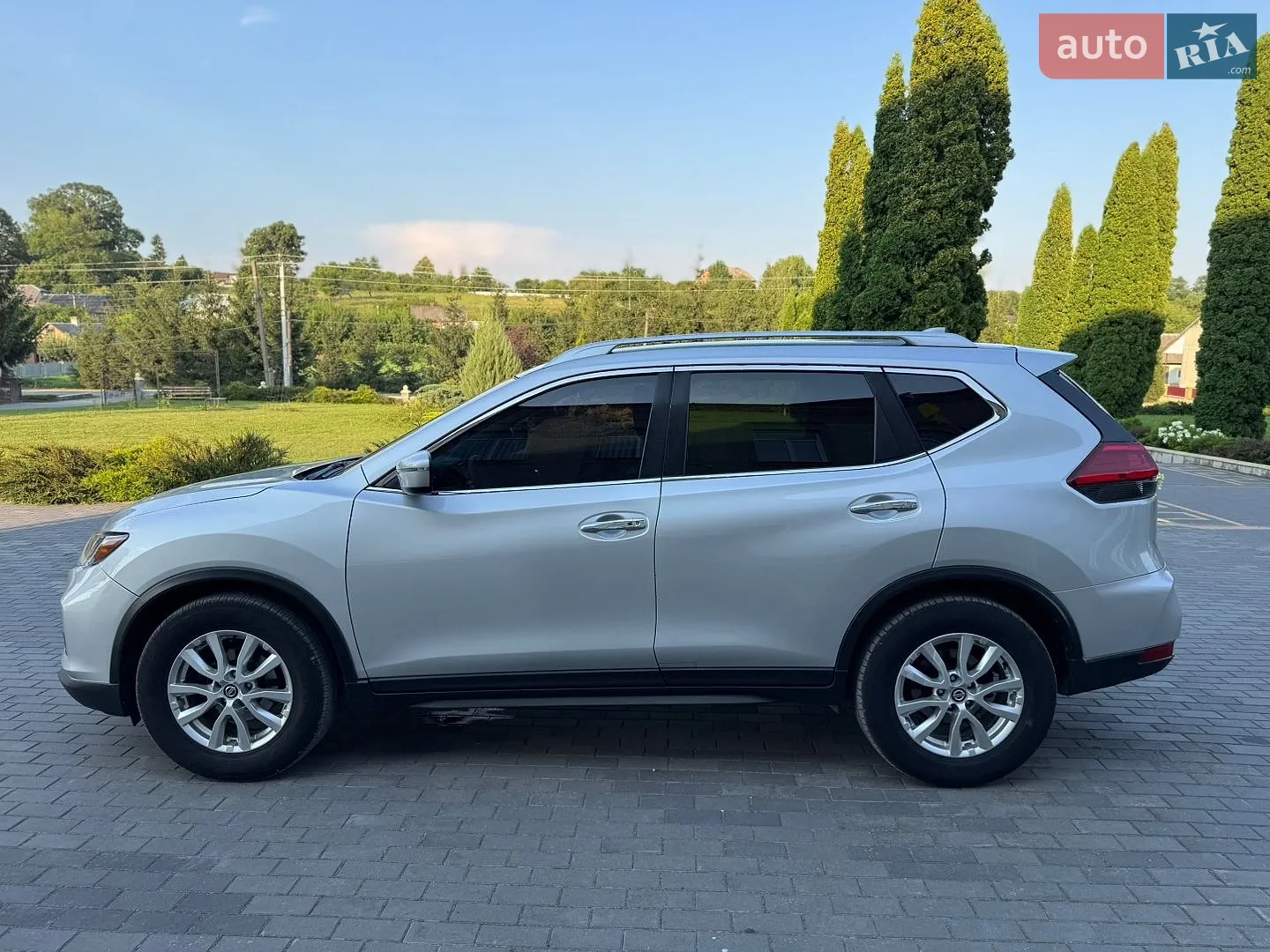 2016 Nissan Rogue - мініатюра 13