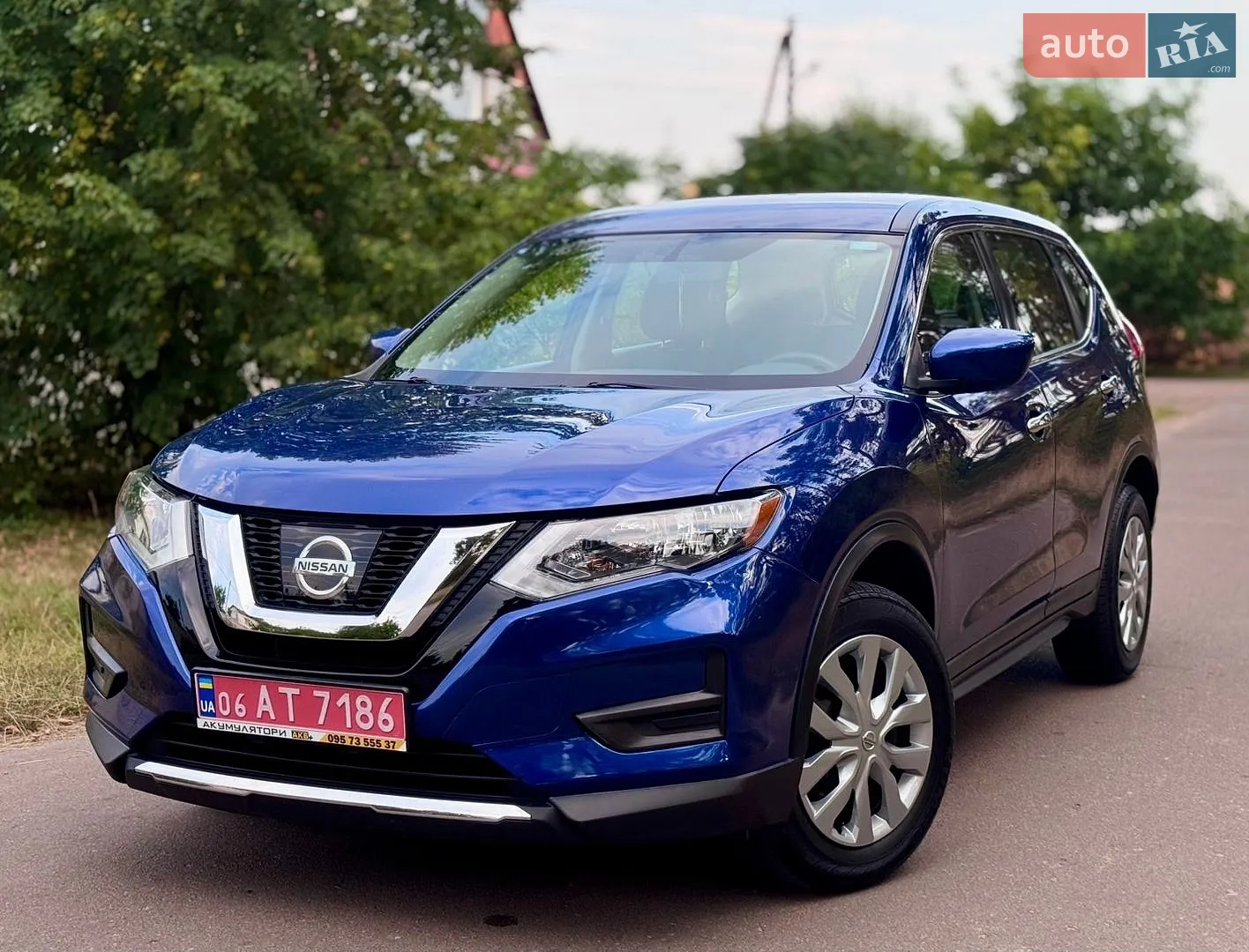 2017 Nissan Rogue - мініатюра 2