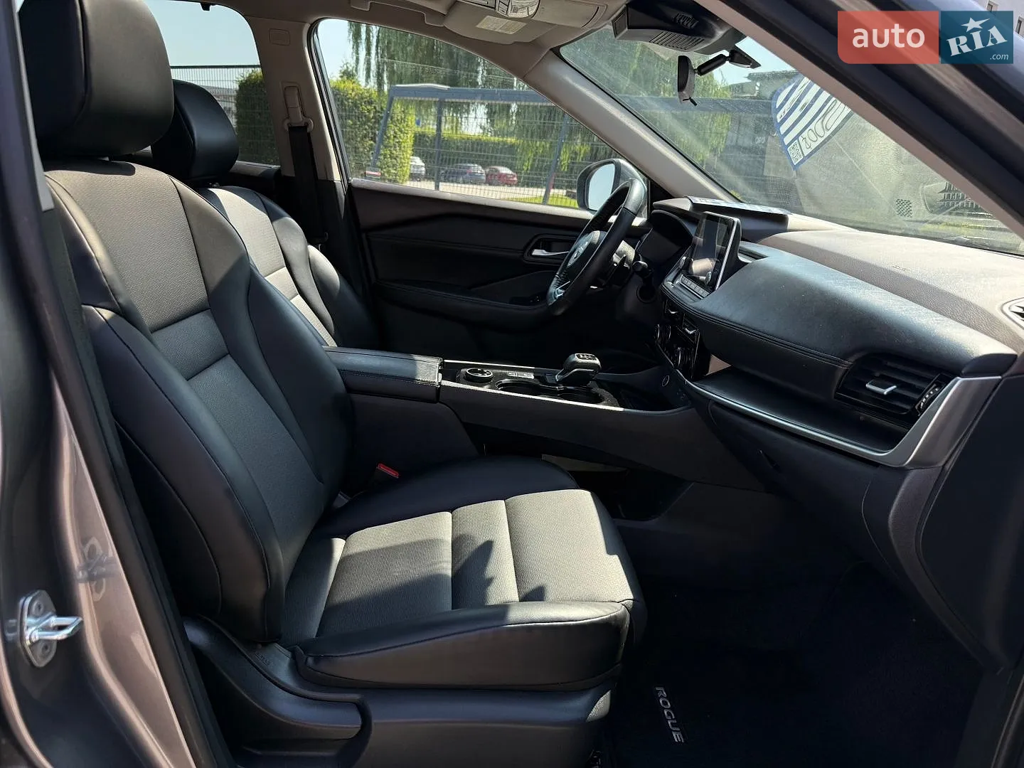 2022 Nissan Rogue - мініатюра 18