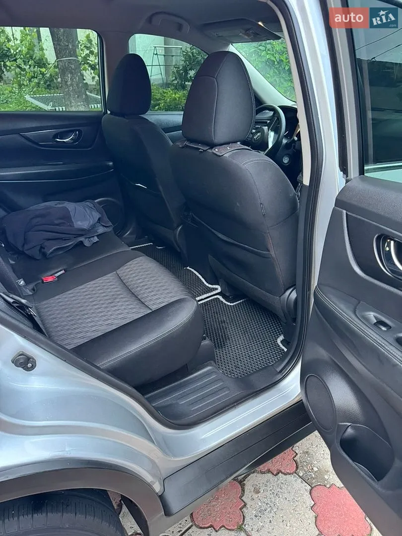 2016 Nissan Rogue - мініатюра 12