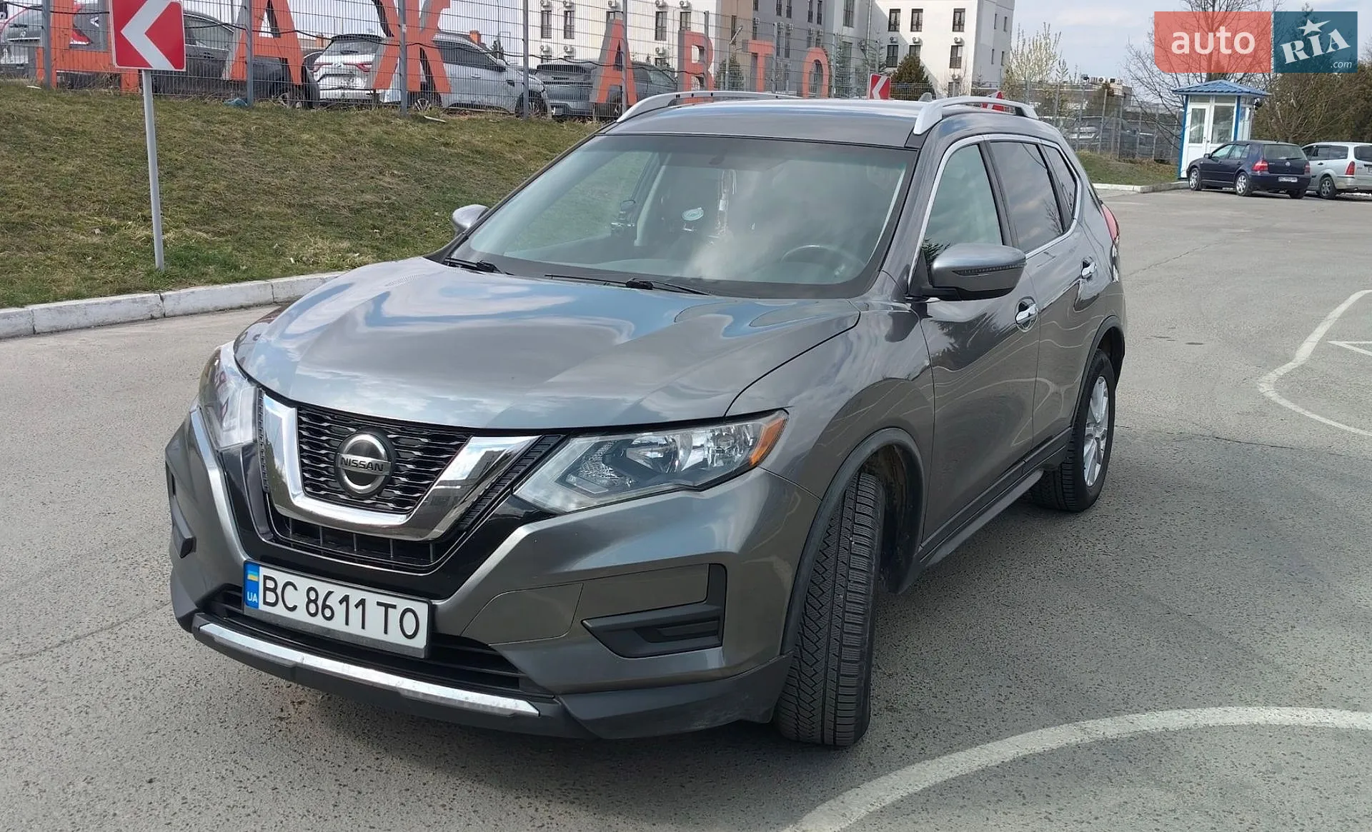 2017 Nissan Rogue - мініатюра 2