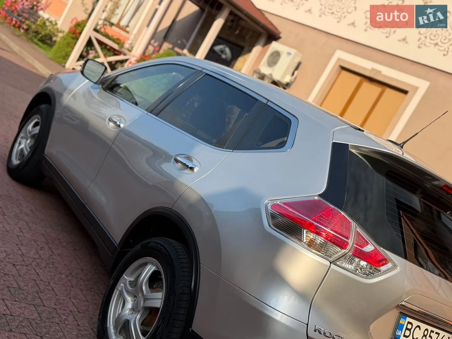 2015 Nissan Rogue - мініатюра 8
