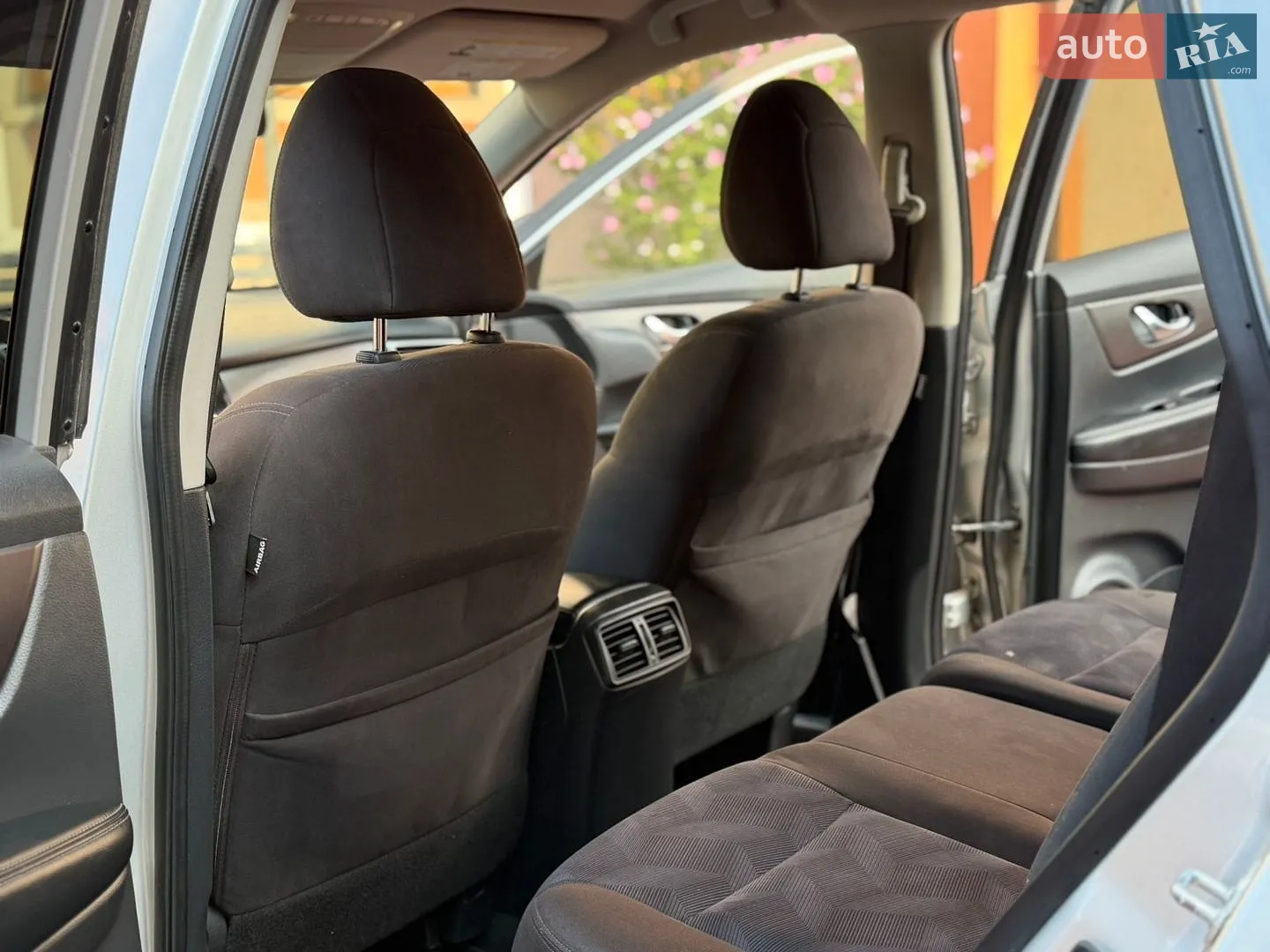 2015 Nissan Rogue - мініатюра 32