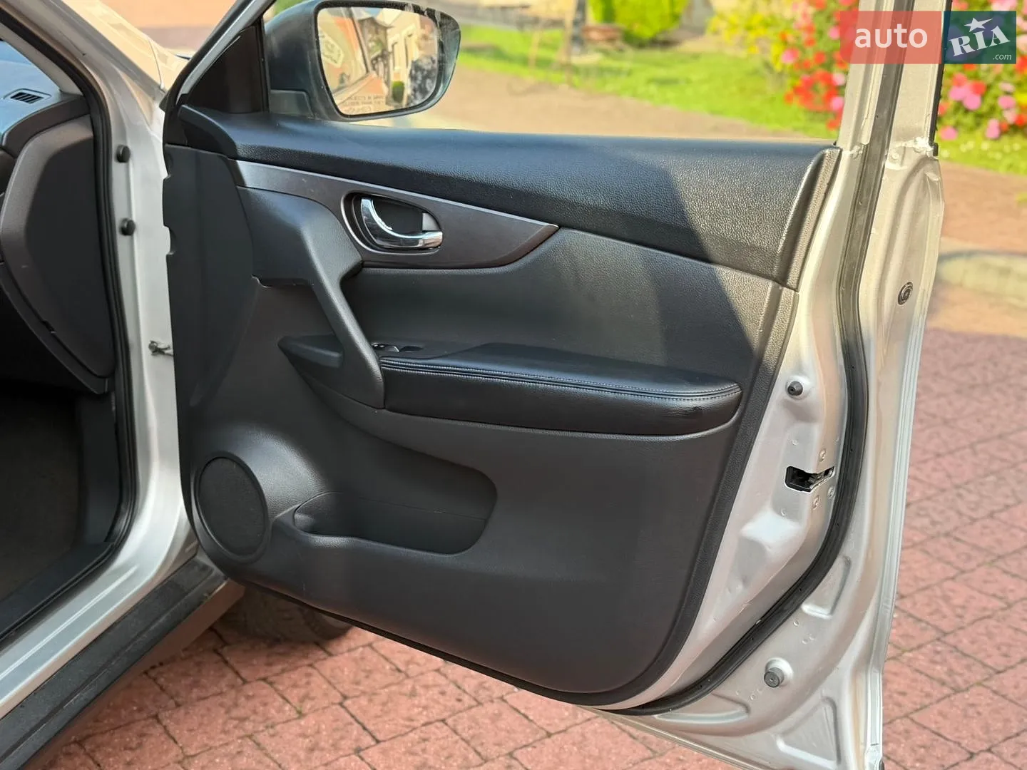 2015 Nissan Rogue - мініатюра 38