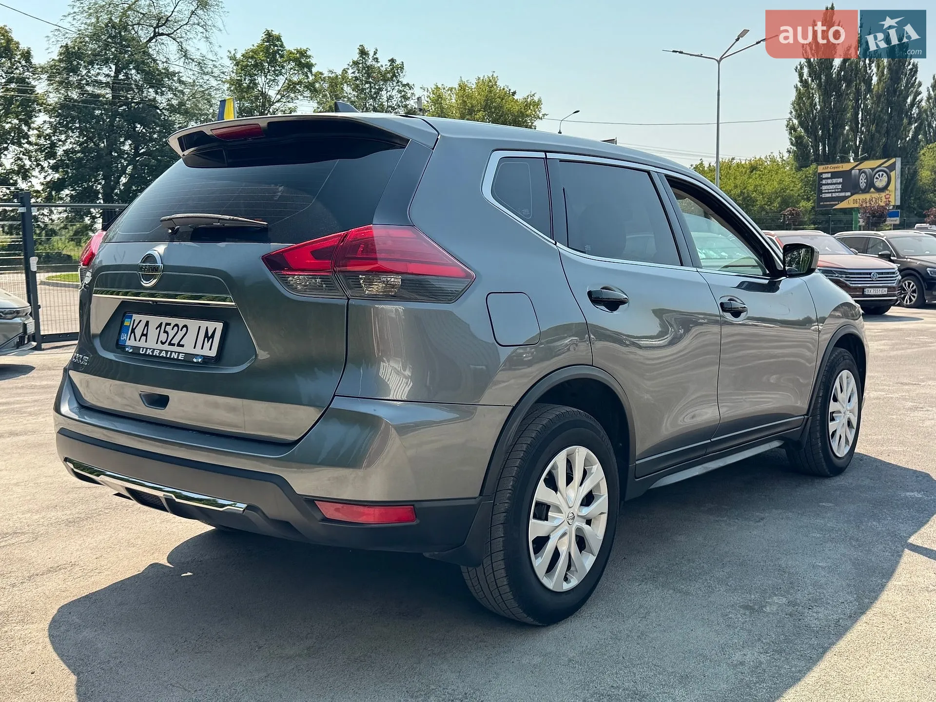 2017 Nissan Rogue - мініатюра 8