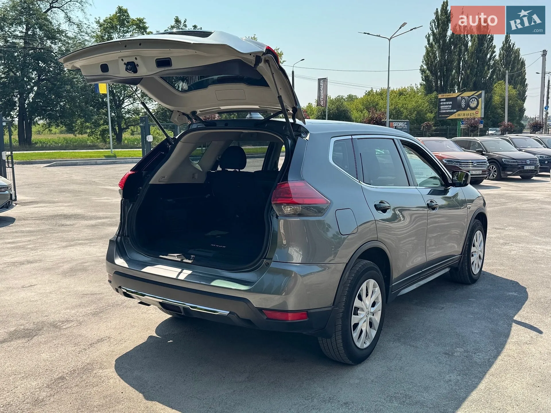 2017 Nissan Rogue - мініатюра 13
