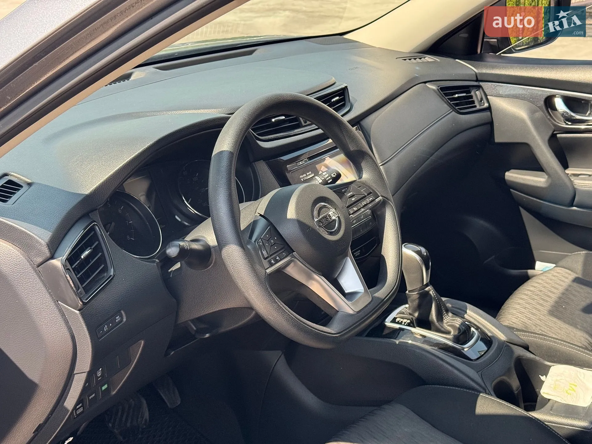 2017 Nissan Rogue - мініатюра 21