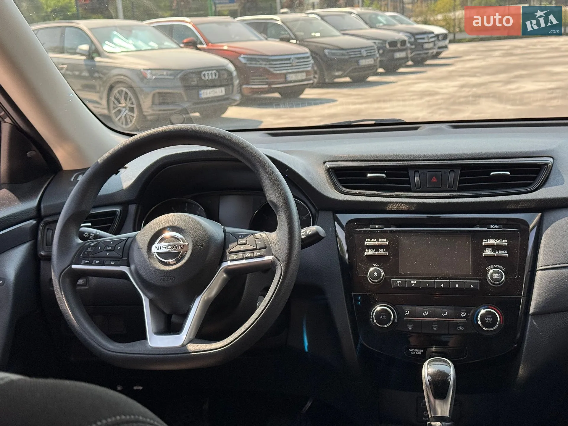 2017 Nissan Rogue - мініатюра 33