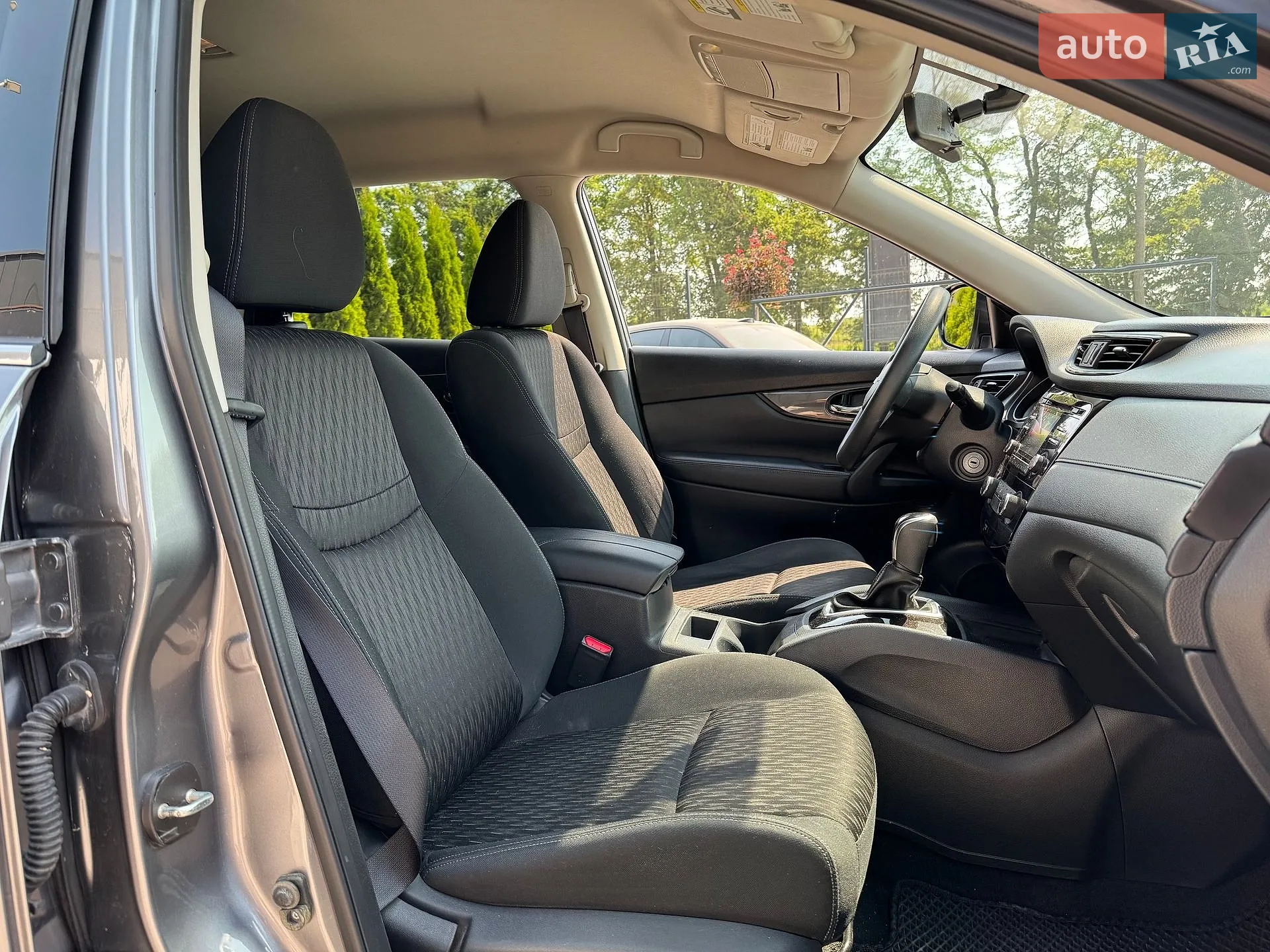 2017 Nissan Rogue - мініатюра 39