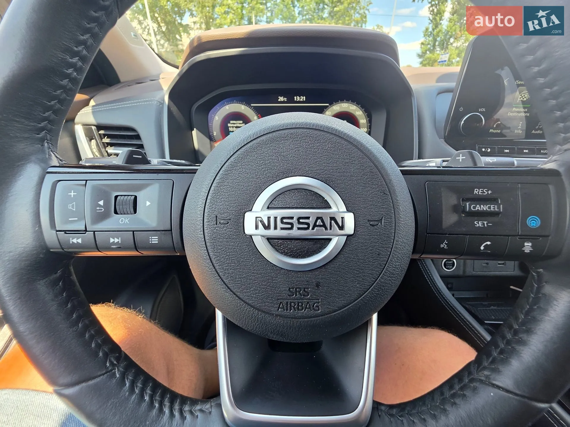 2021 Nissan Rogue - мініатюра 11
