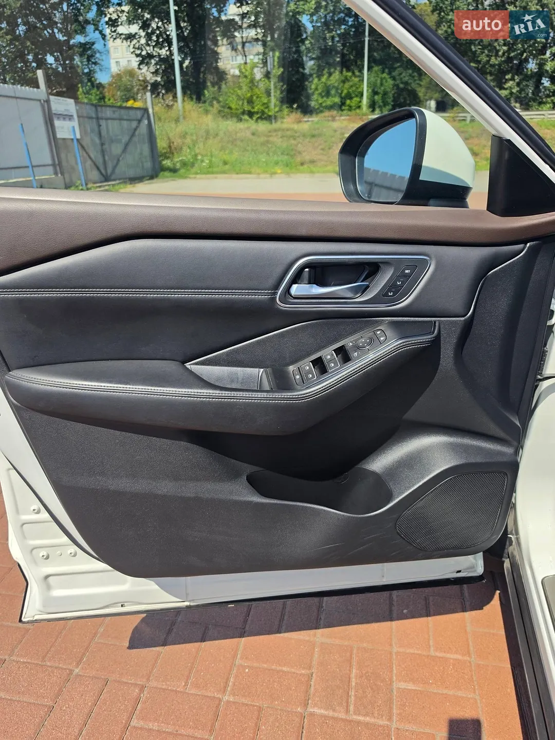 2021 Nissan Rogue - мініатюра 26
