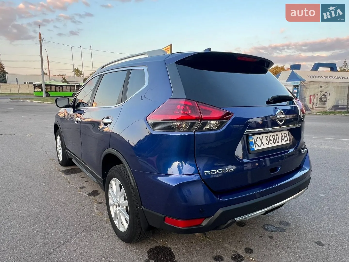 2017 Nissan Rogue - мініатюра 11