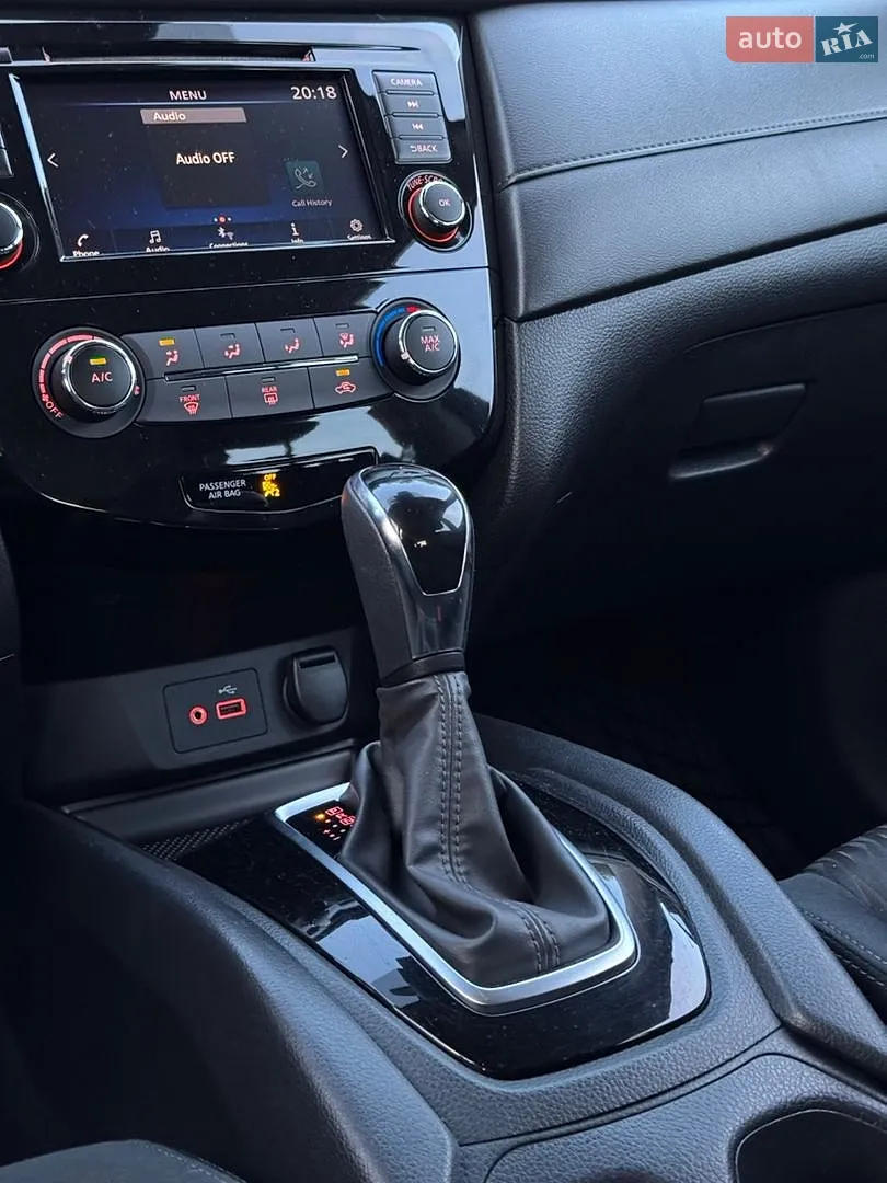 2019 Nissan Rogue - мініатюра 21