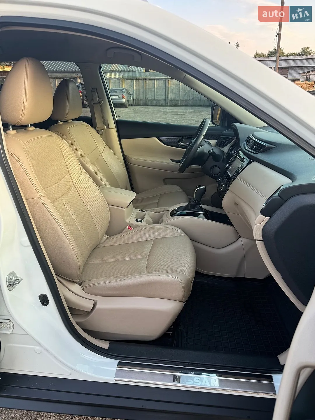 2017 Nissan Rogue - мініатюра 13