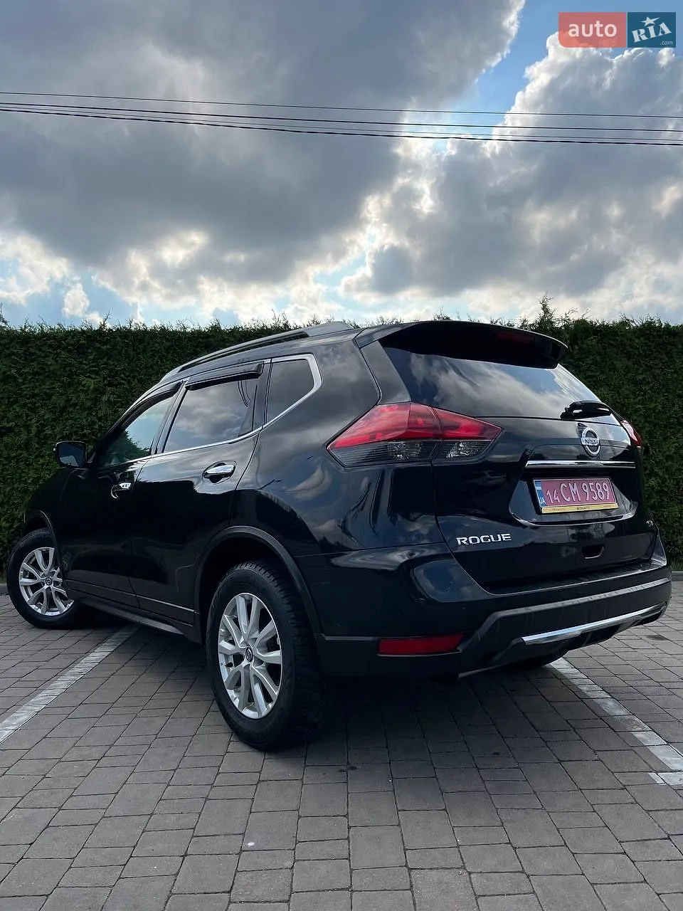 2017 Nissan Rogue - мініатюра 9