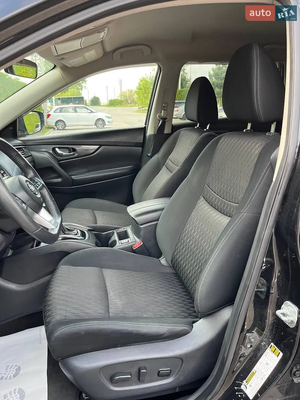 2017 Nissan Rogue - мініатюра 19