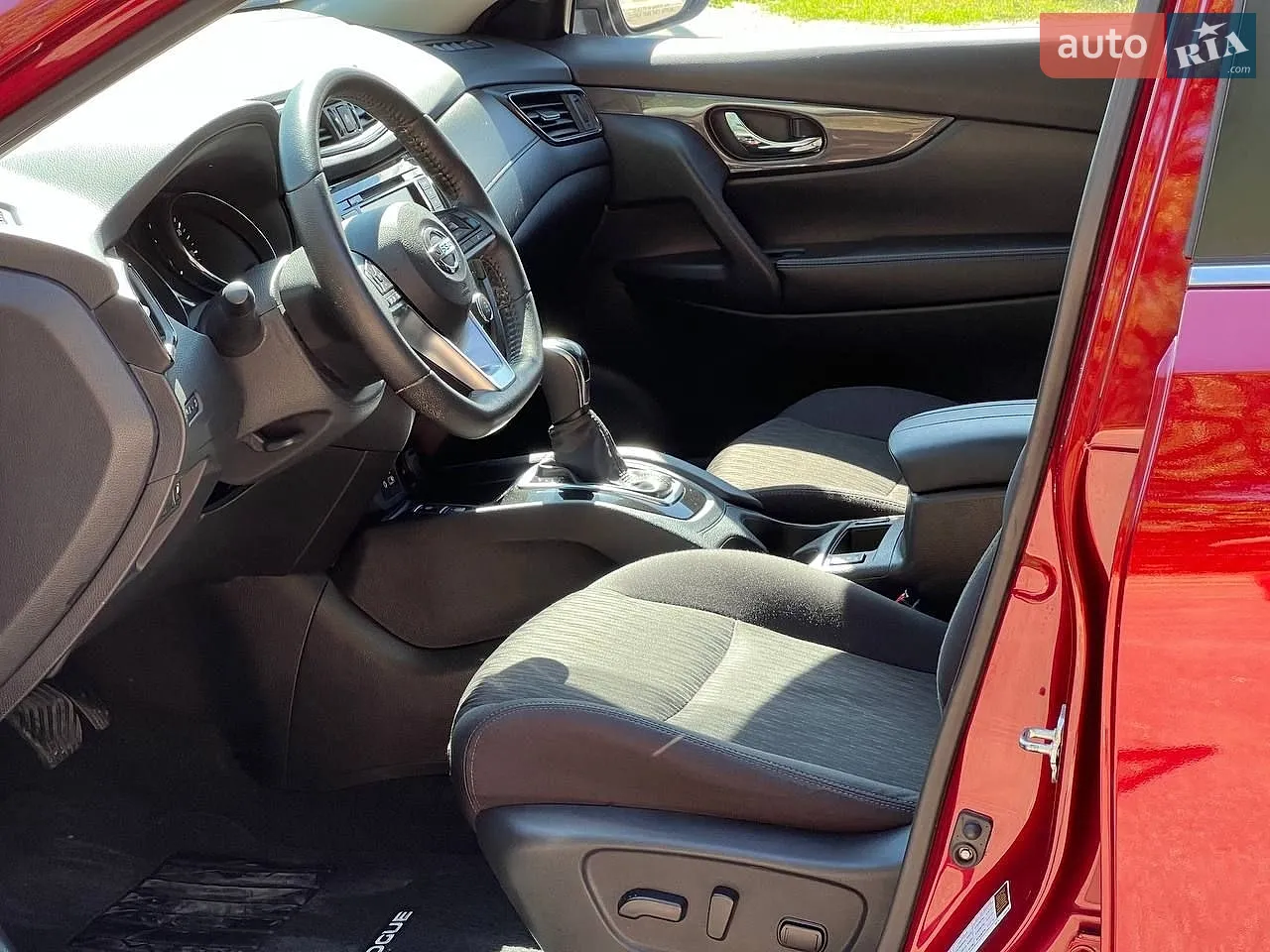 2020 Nissan Rogue - мініатюра 10