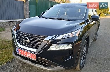 Внедорожник / Кроссовер Nissan Rogue 2023 в Полтаве