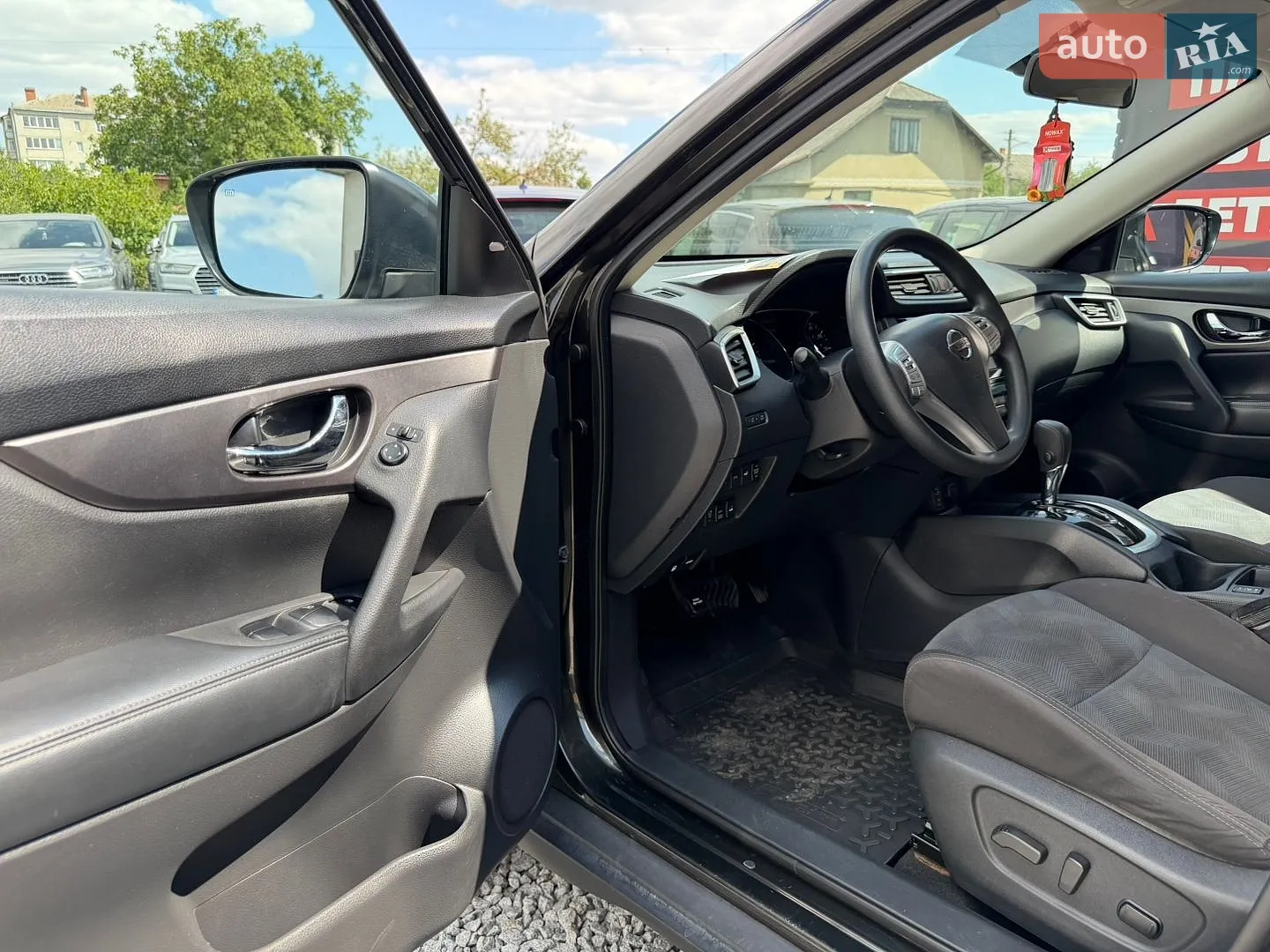 2016 Nissan Rogue - мініатюра 23