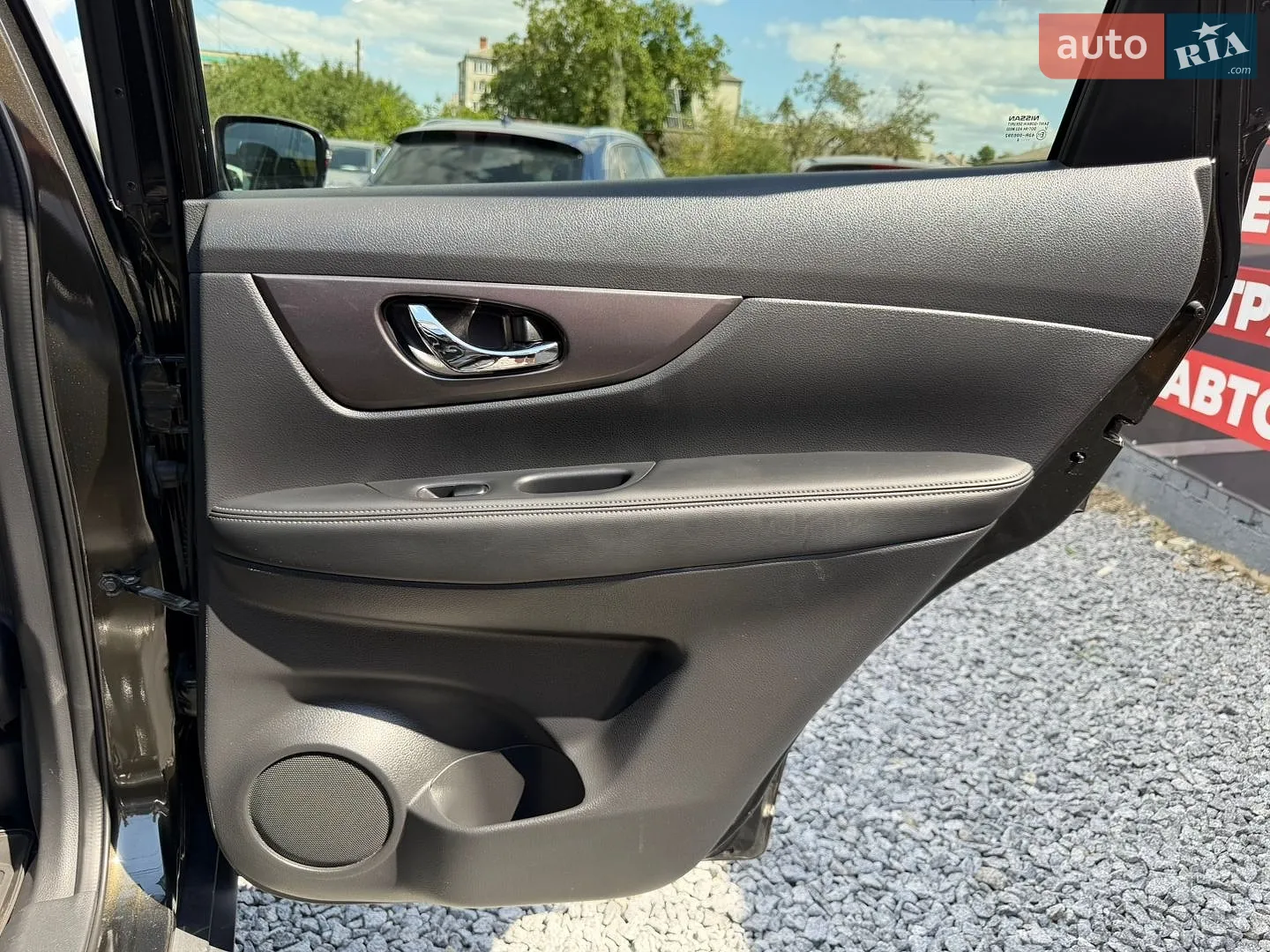 2016 Nissan Rogue - мініатюра 19