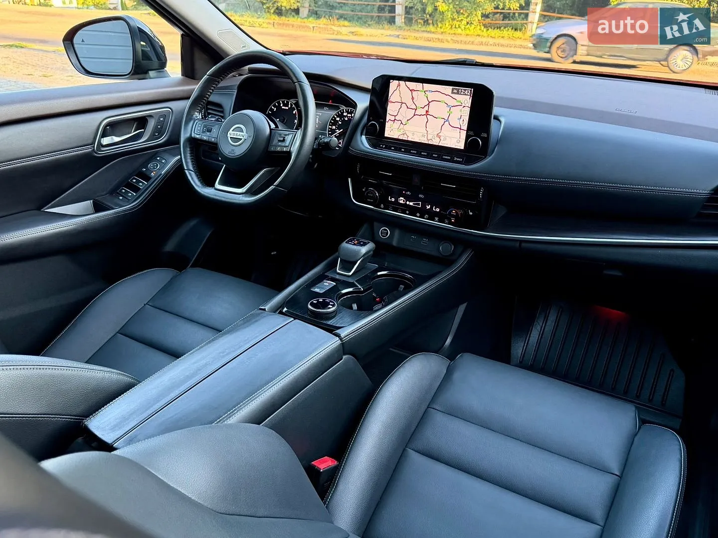 2021 Nissan Rogue - мініатюра 3