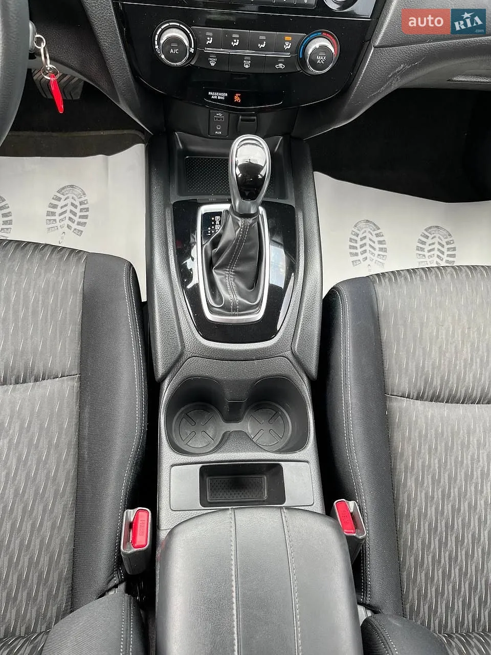 2017 Nissan Rogue - мініатюра 24
