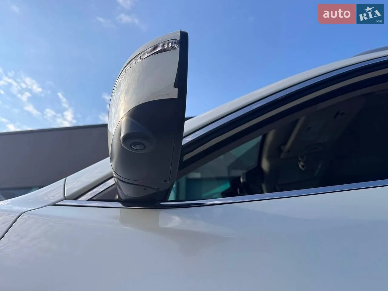 2019 Nissan Rogue - мініатюра 16
