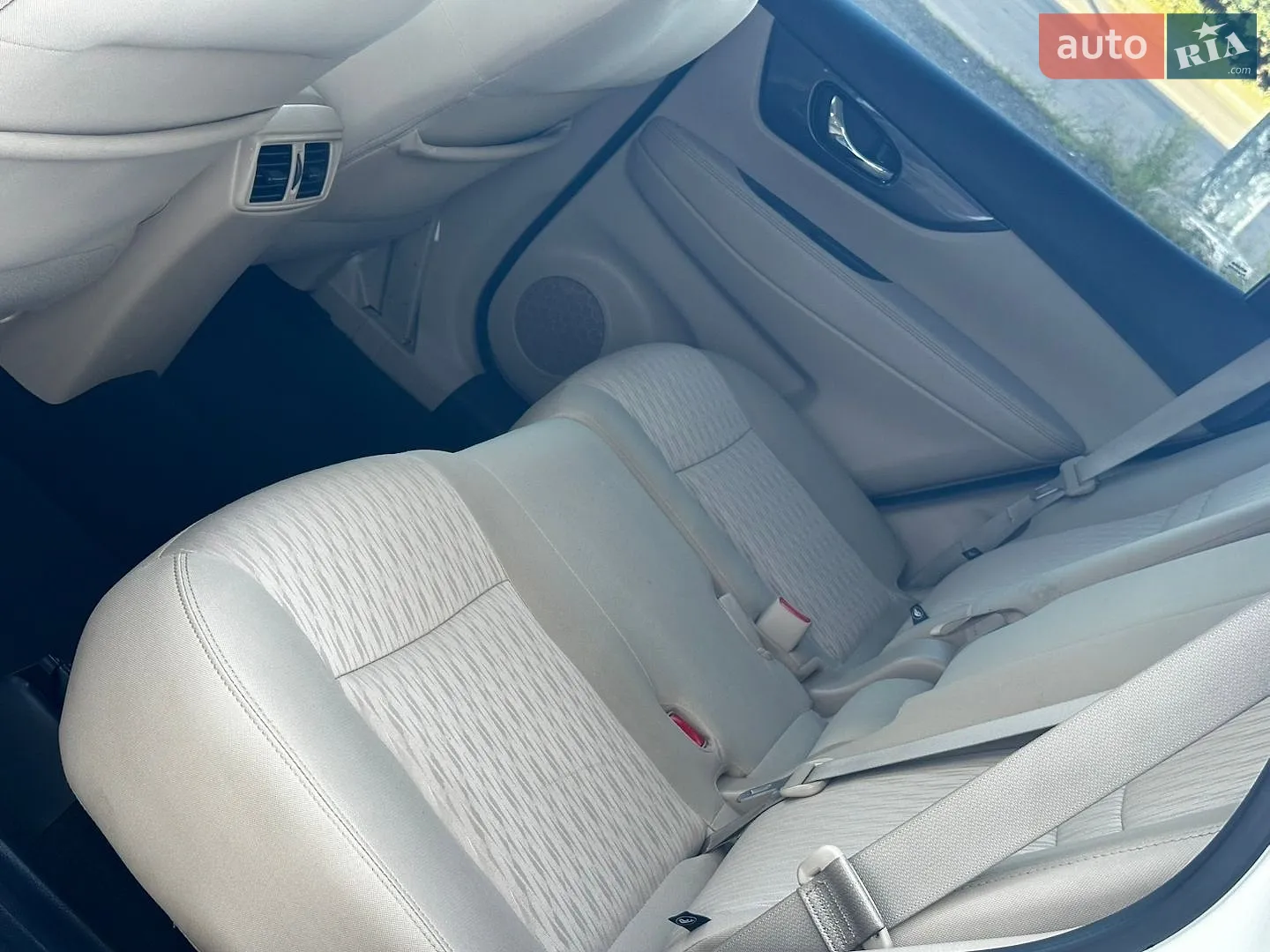 2018 Nissan Rogue - мініатюра 26