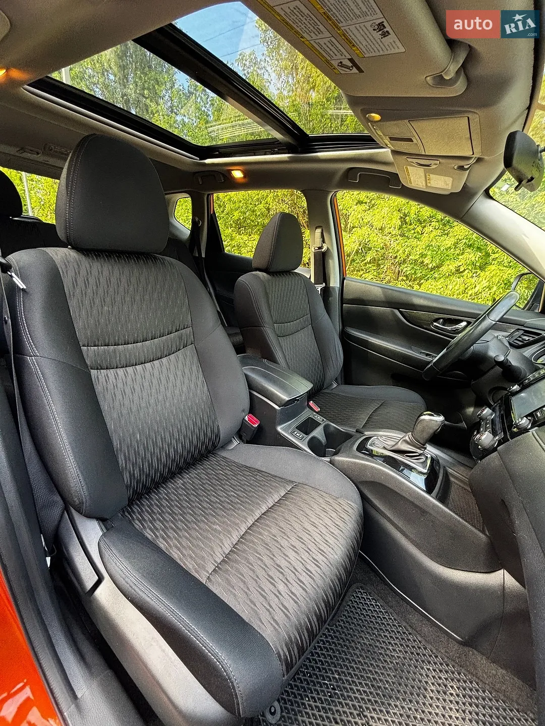 2016 Nissan Rogue - мініатюра 24