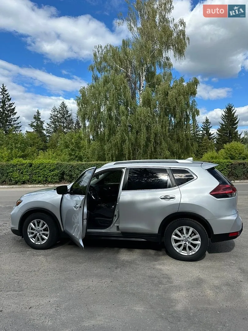 2018 Nissan Rogue - мініатюра 3