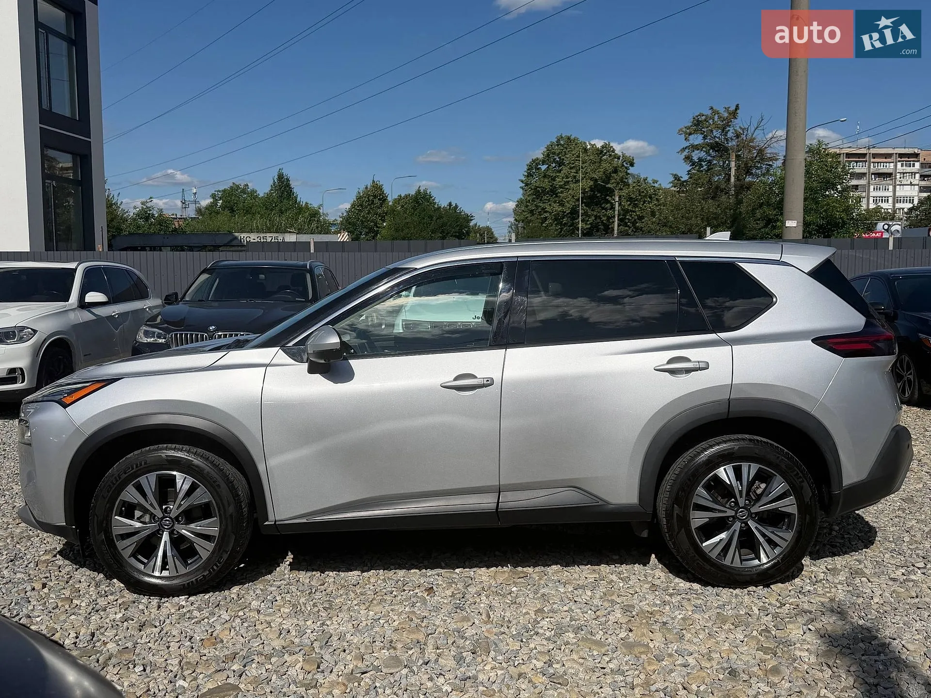 2021 Nissan Rogue - мініатюра 3