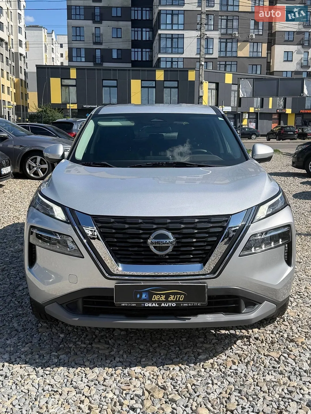 2021 Nissan Rogue - мініатюра 2